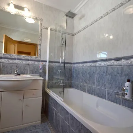 Magnifique Et Spacieuse Avec Piscine Privative Αλμπουφέιρα