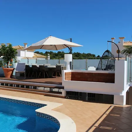 Vila Magnifique Et Spacieuse Avec Piscine Privative
