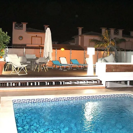 Vila Magnifique Et Spacieuse Avec Piscine Privative
