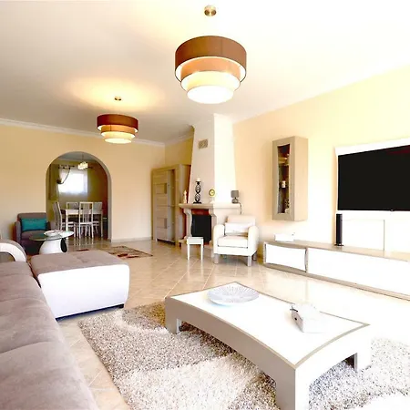 Villa Magnifique Et Spacieuse Avec Piscine Privative *